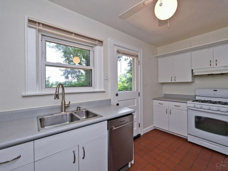 3559 Rawson Place, Cincinnati, OH 45209 Photo 17