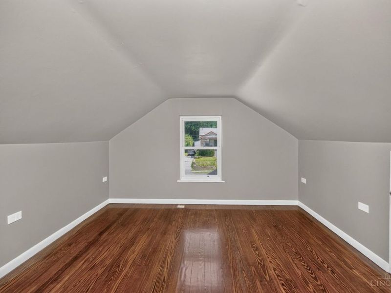 4349 Harding Avenue, Cincinnati, OH 45211 Photo 17