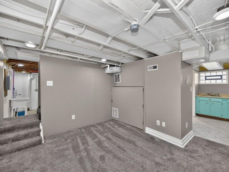 4349 Harding Avenue, Cincinnati, OH 45211 Photo 19