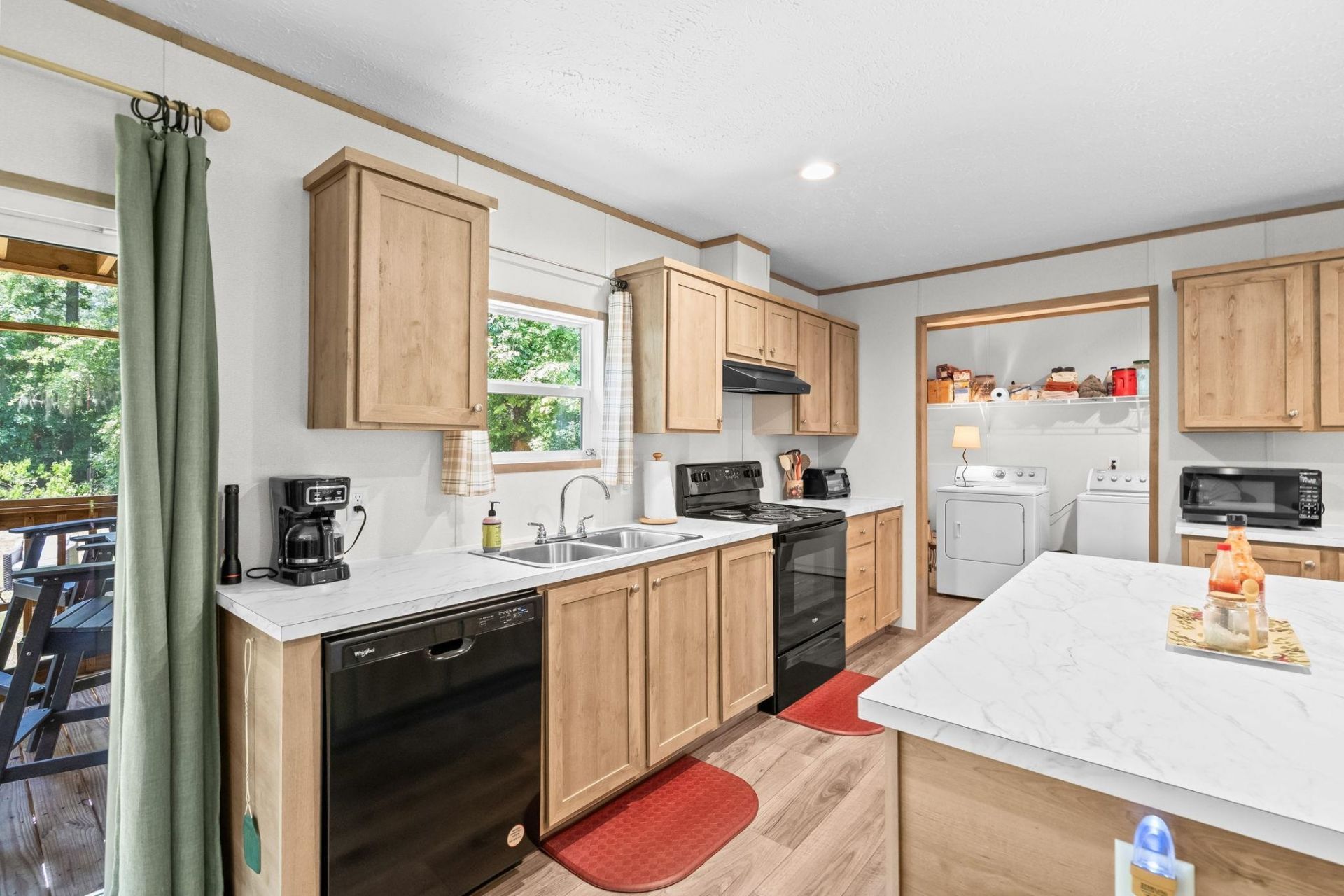 2463 Hanna Lake Rd.  Photo 10