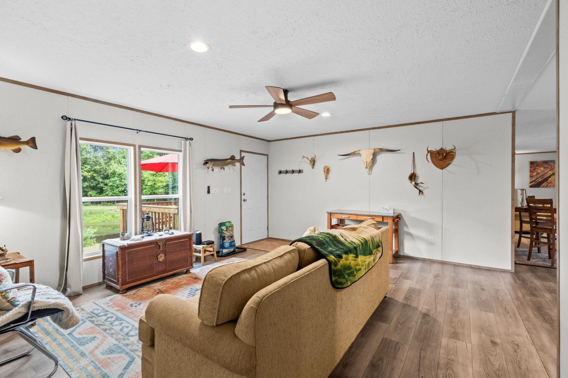 2463 Hanna Lake Rd.  Photo 15
