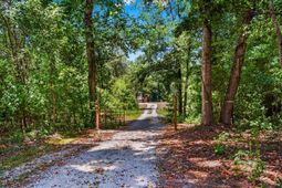 2463 Hanna Lake Rd.  photo 4