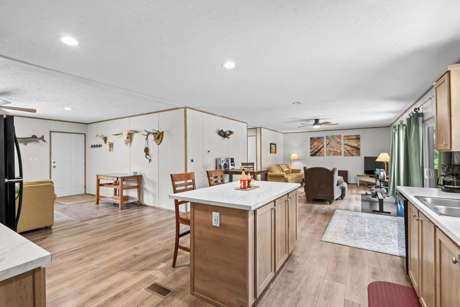 2463 Hanna Lake Rd.  Photo 23