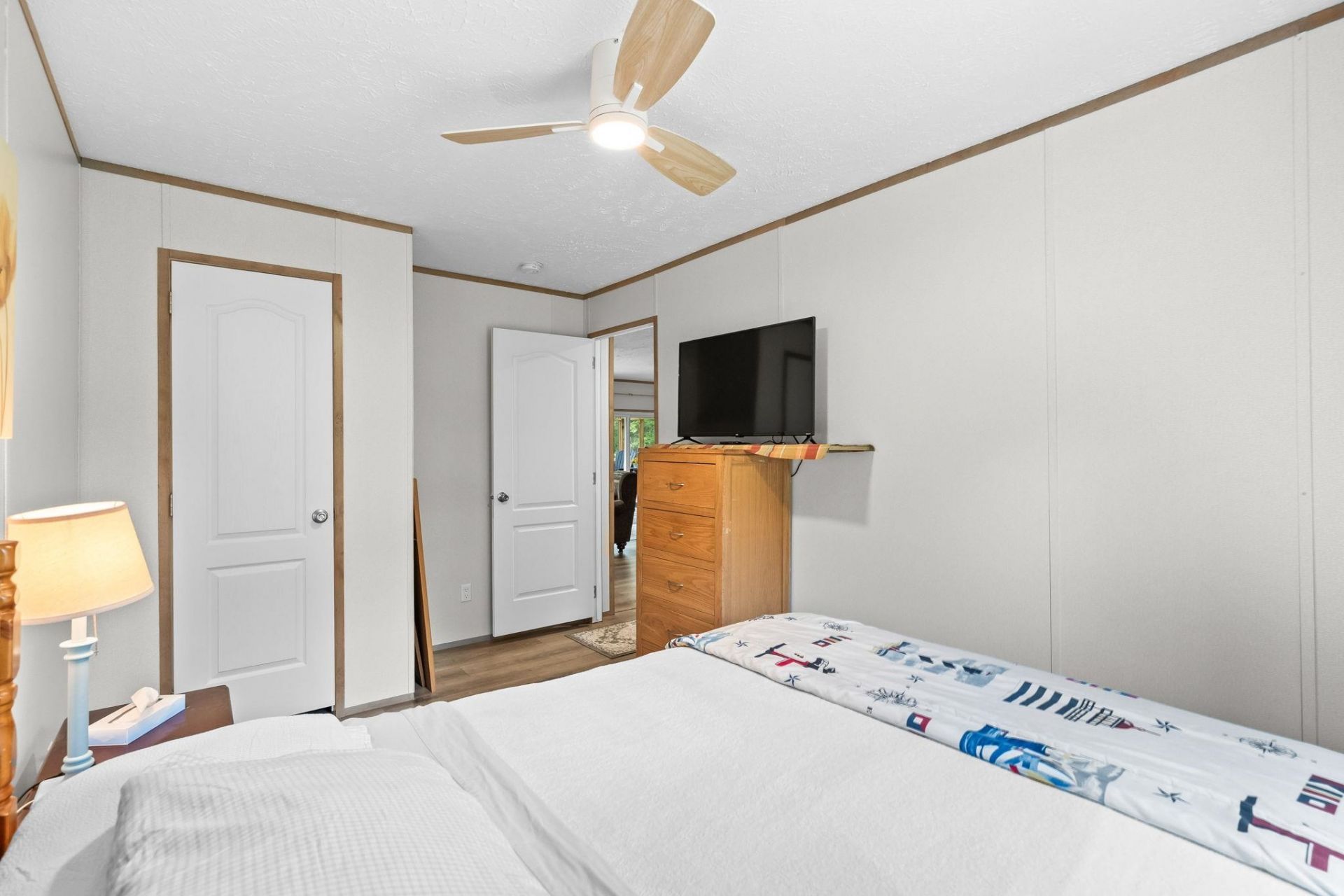 2463 Hanna Lake Rd.  Photo 33