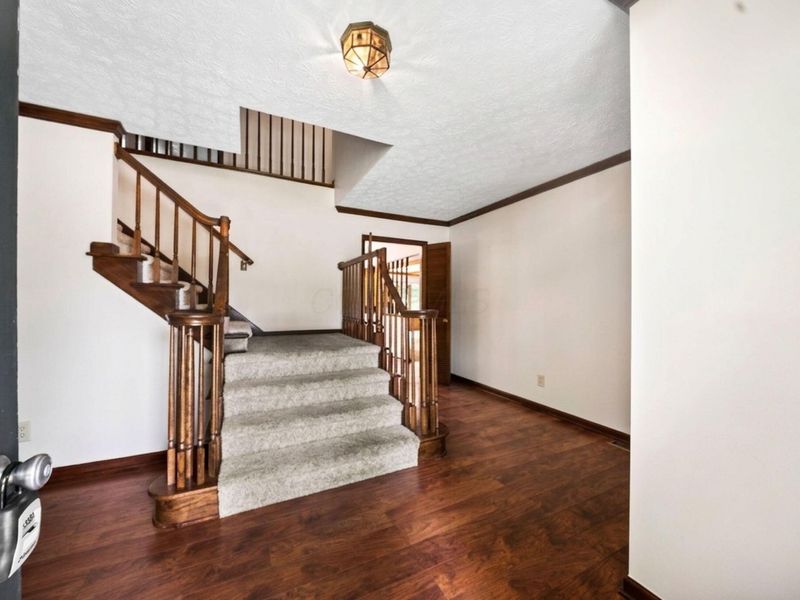 1301 Black Oak, Westerville, OH 43081 Photo 4