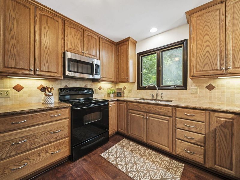 1301 Black Oak, Westerville, OH 43081 Photo 7