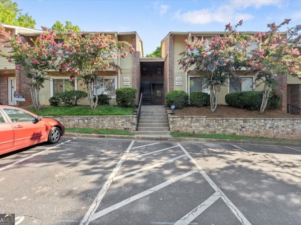 2192 Palmyra Drive SE, Marietta, GA 30062