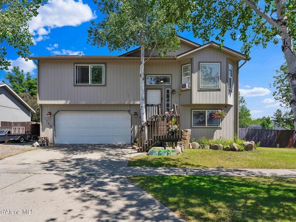 1150 N Townsend LOOP , Post Falls, ID 83854