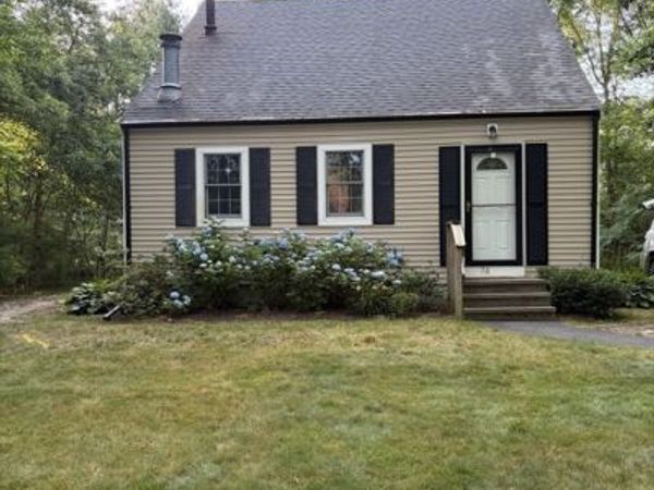 78 Jasper Rd, Barnstable, MA 02648