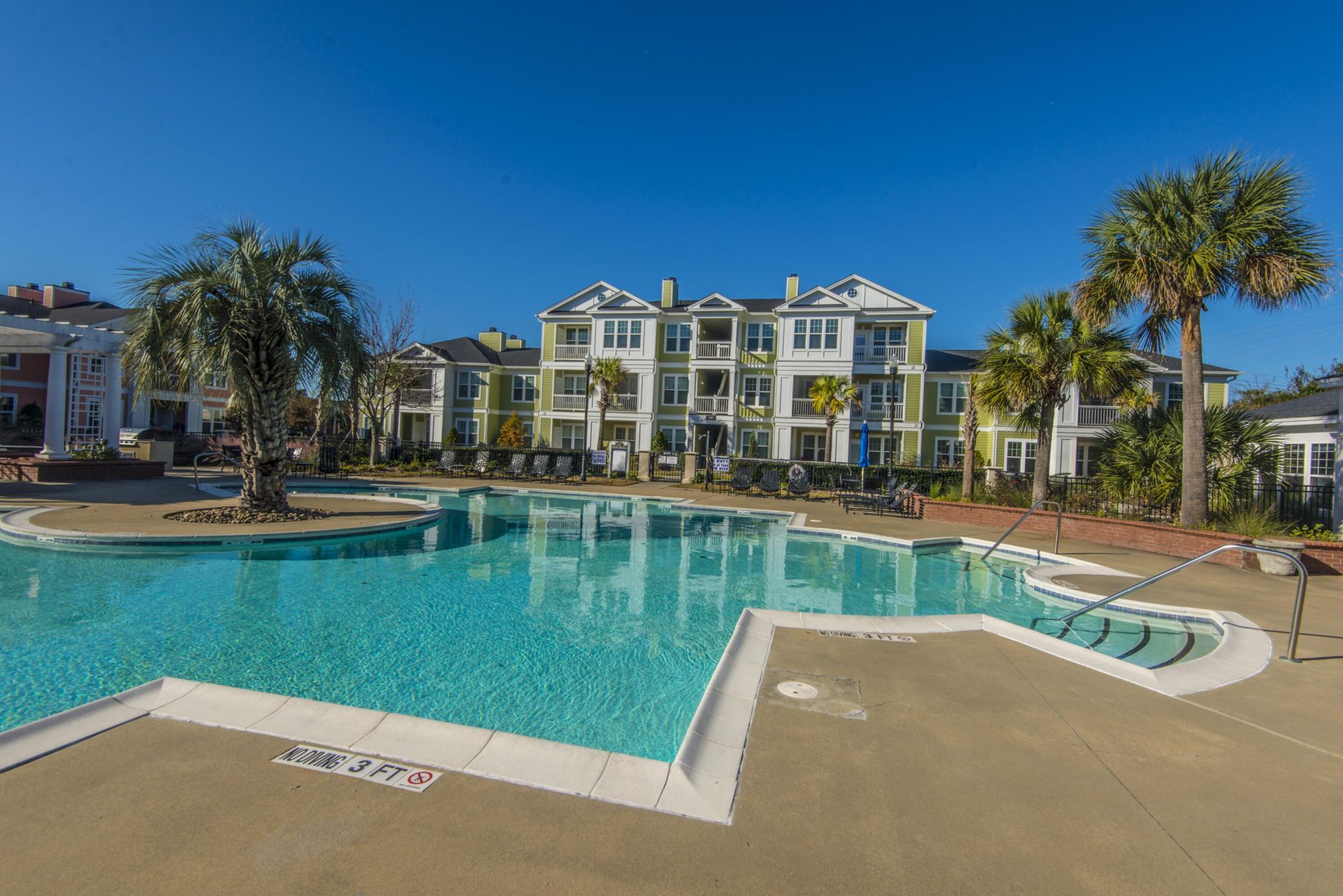 2128 Chatelain Way Photo 67