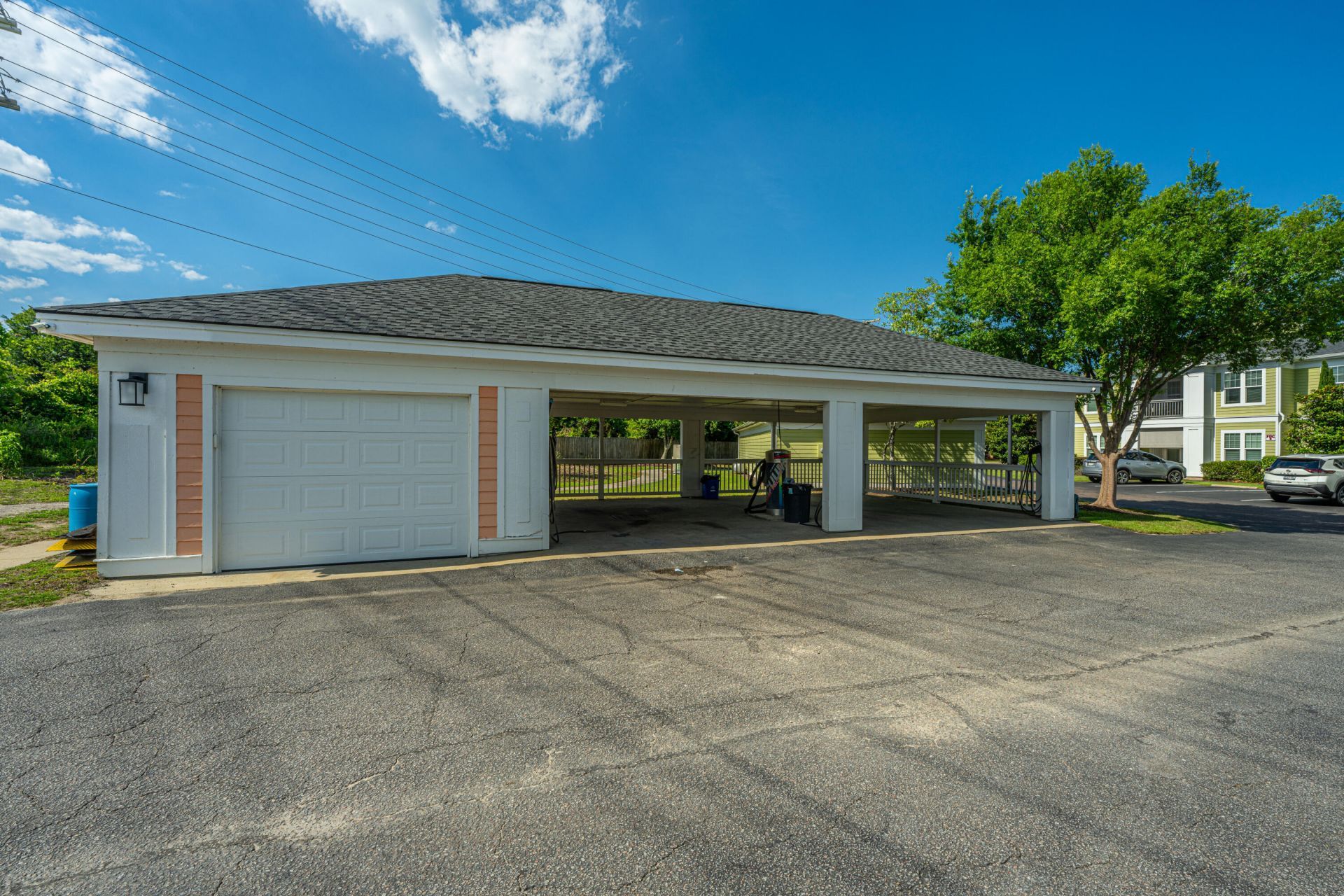 2128 Chatelain Way Photo 70