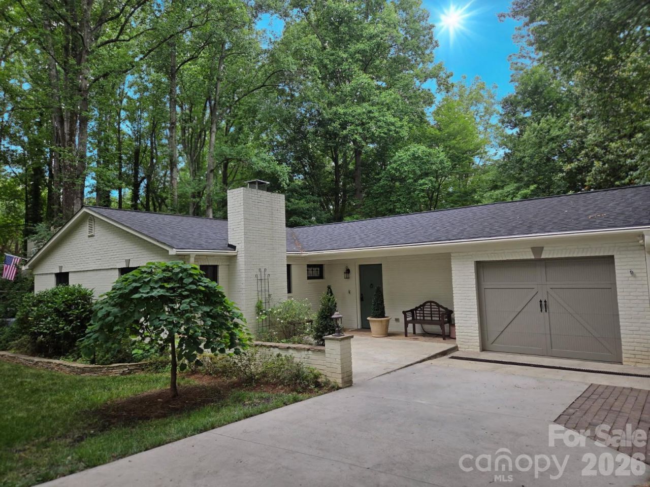 1889 Faculty Drive, Winston Salem, NC 27106 Main Photo