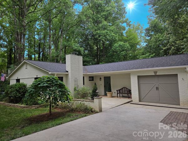 1889 Faculty Drive, Winston Salem, NC 27106