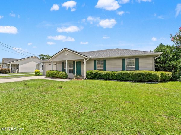 489 TIMBERLANE Drive, Macclenny, FL 32063