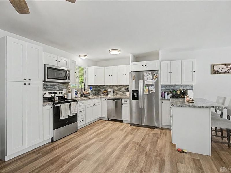 240 Orchard Hill Drive, West Carrollton, OH 45449 Photo 14