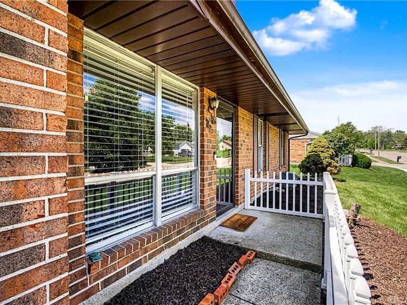 240 Orchard Hill Drive, West Carrollton, OH 45449 Photo 5