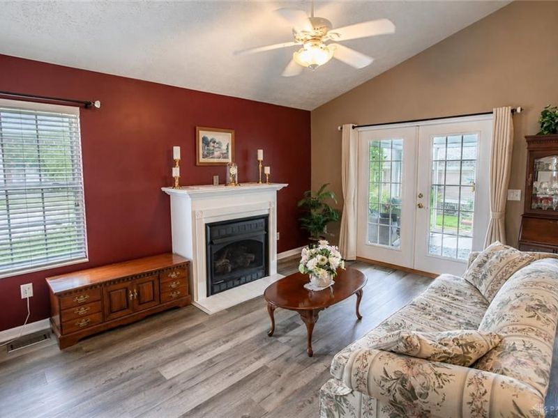1454 Runnymeade Way, Beavercreek Township, OH 45385 Photo 12