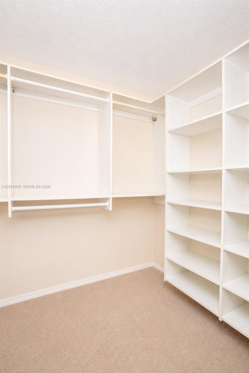 1115 Weeping Willow Way , Hollywood, FL 33019 Photo
