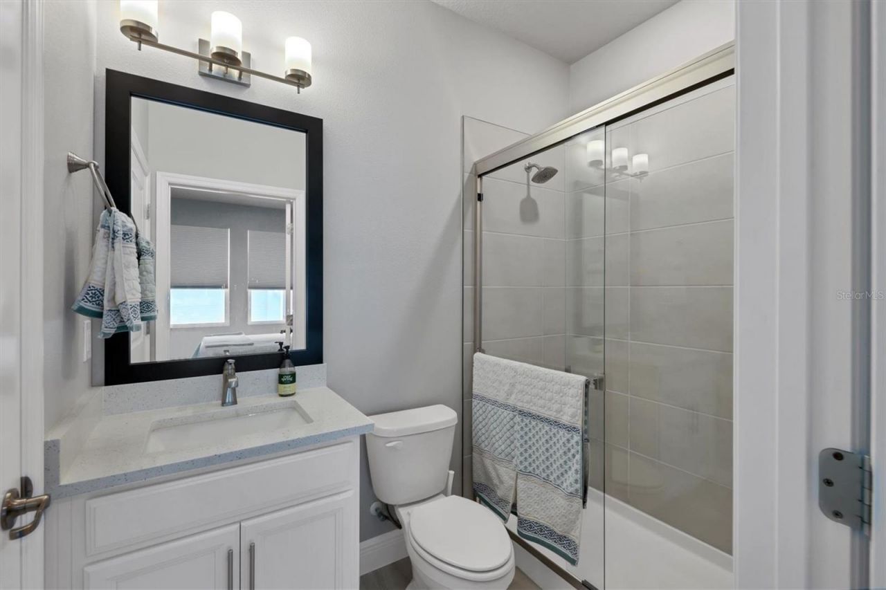 2329 Lindstrom Street , Sarasota, FL 34236 Photo