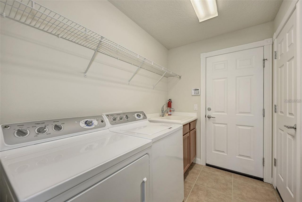 6083 Benevento Drive, Sarasota, FL 34238 Photo
