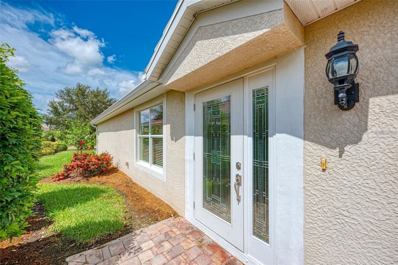 6083 Benevento Drive, Sarasota, FL 34238 Photo