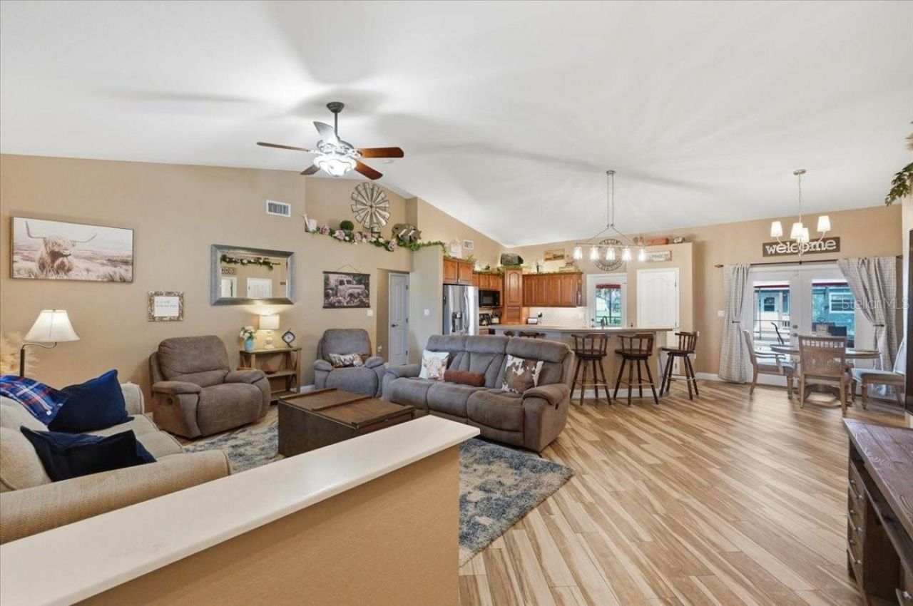 4576 Ryan Thomas Boulevard, Auburndale, FL 33823 Photo
