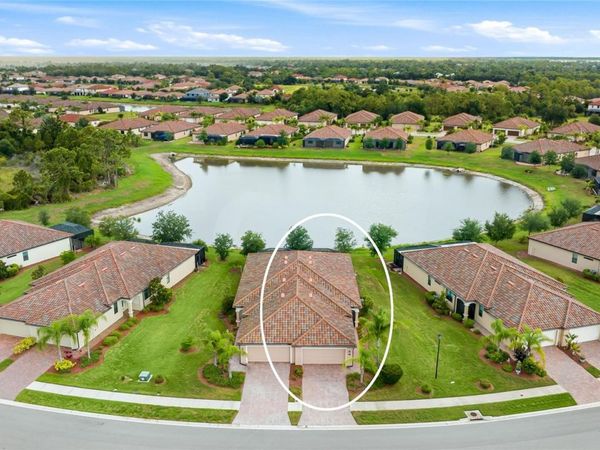 12192 AMICA LOOP , VENICE, FL 34293