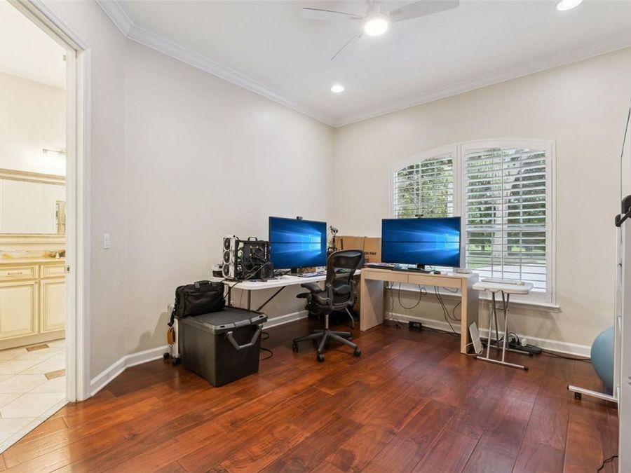 Property Image 36