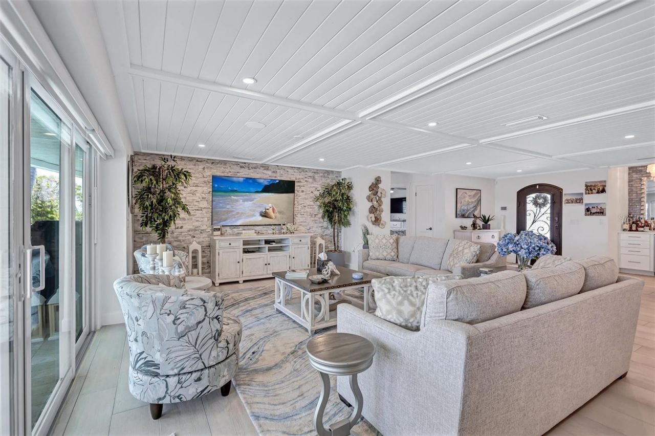 571 Ranger Lane , Longboat Key, FL 34228 Photo