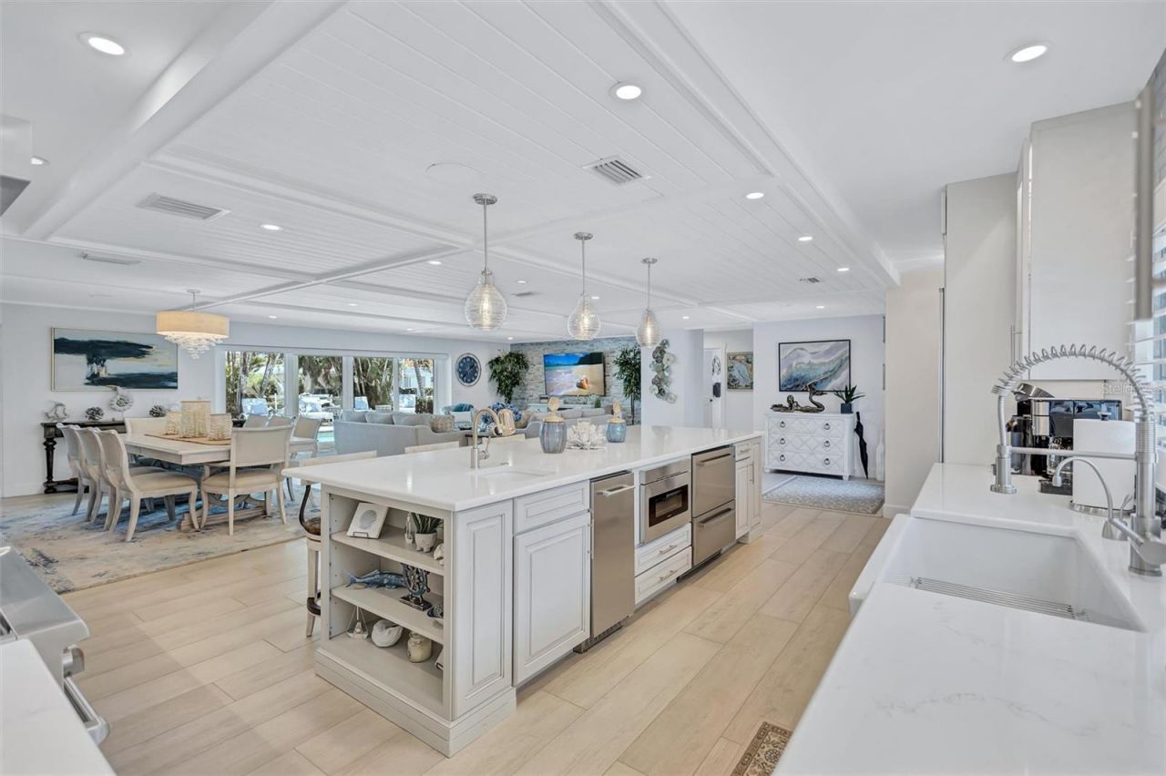 571 Ranger Lane , Longboat Key, FL 34228 Photo