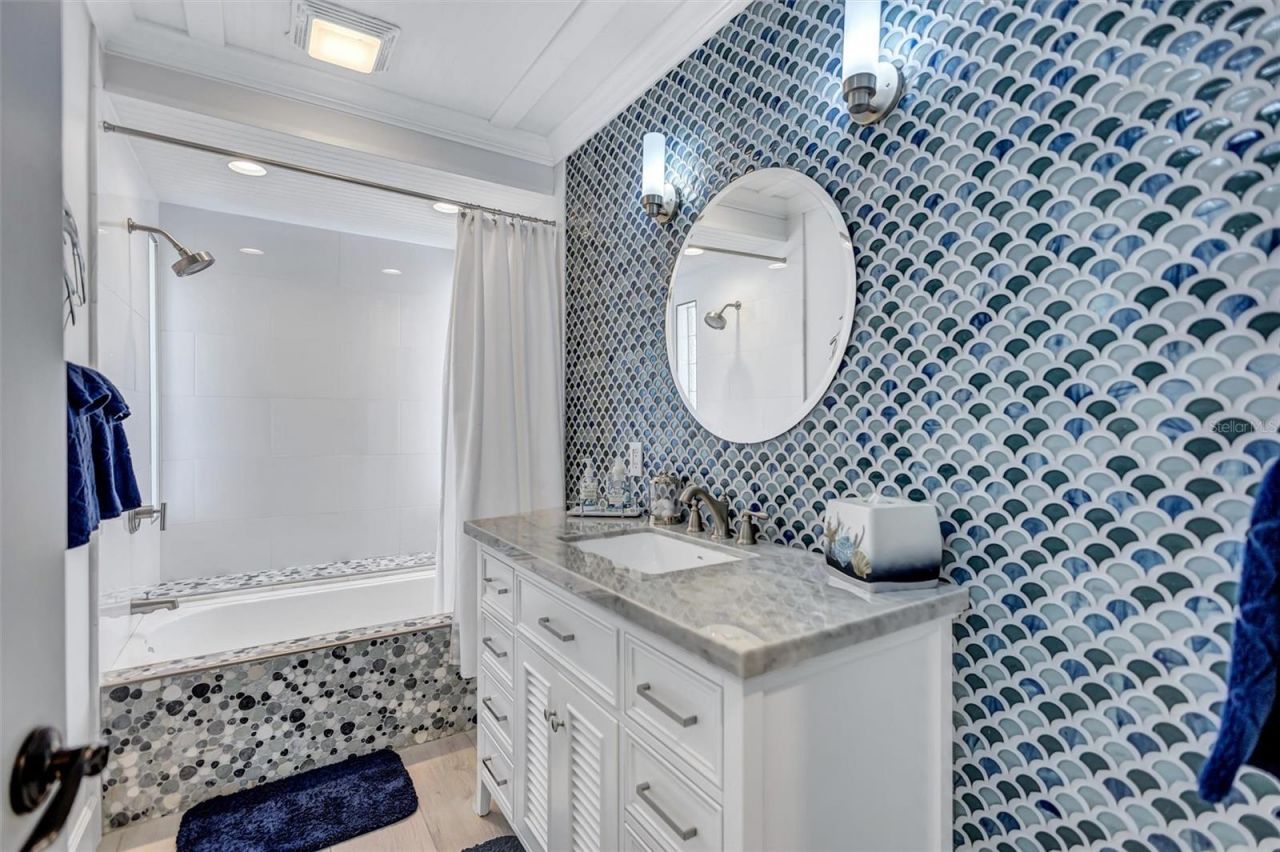 571 Ranger Lane , Longboat Key, FL 34228 Photo