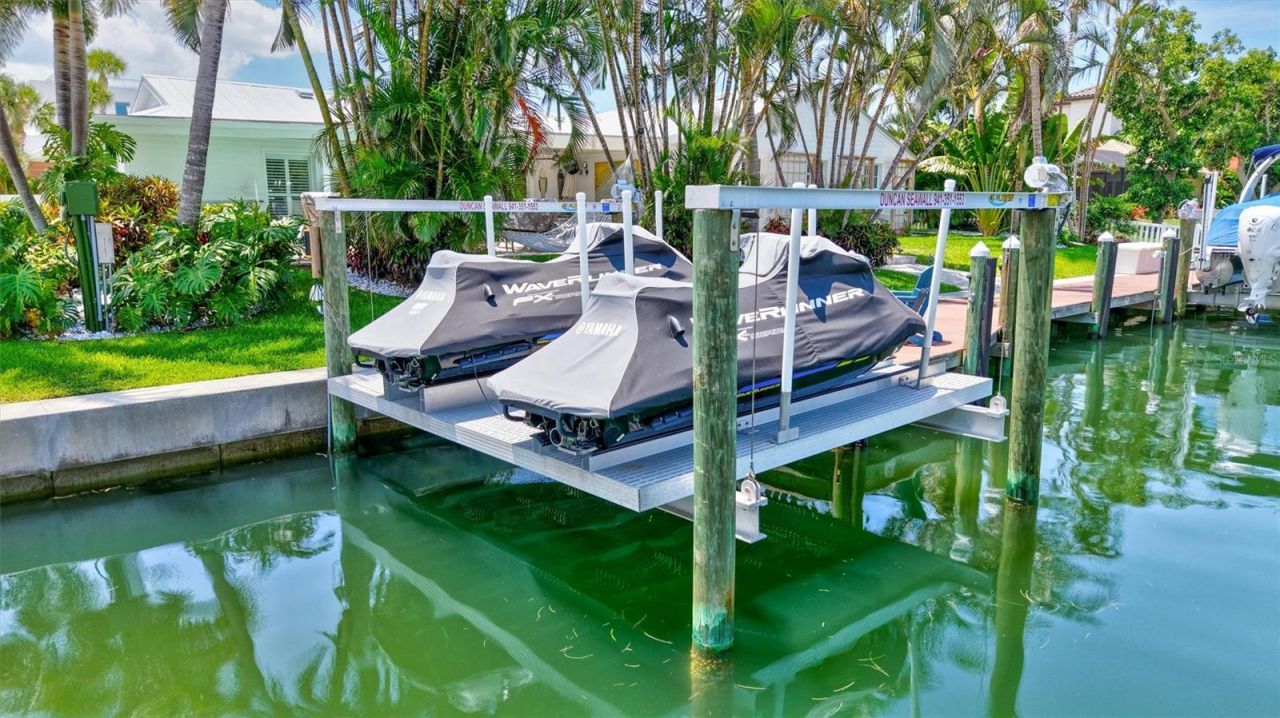 571 Ranger Lane , Longboat Key, FL 34228 Photo