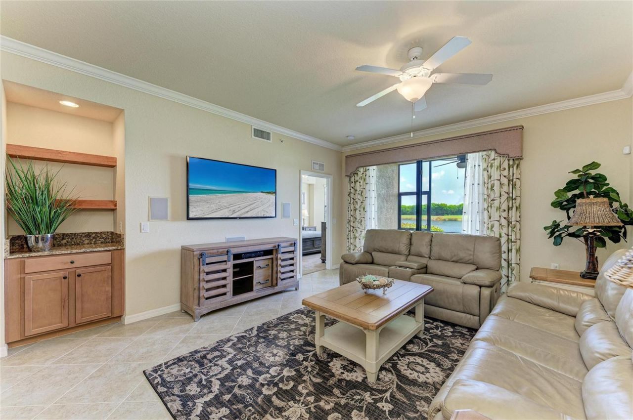 7305 River Hammock Drive, Unit 102, Bradenton, FL 34212 Photo