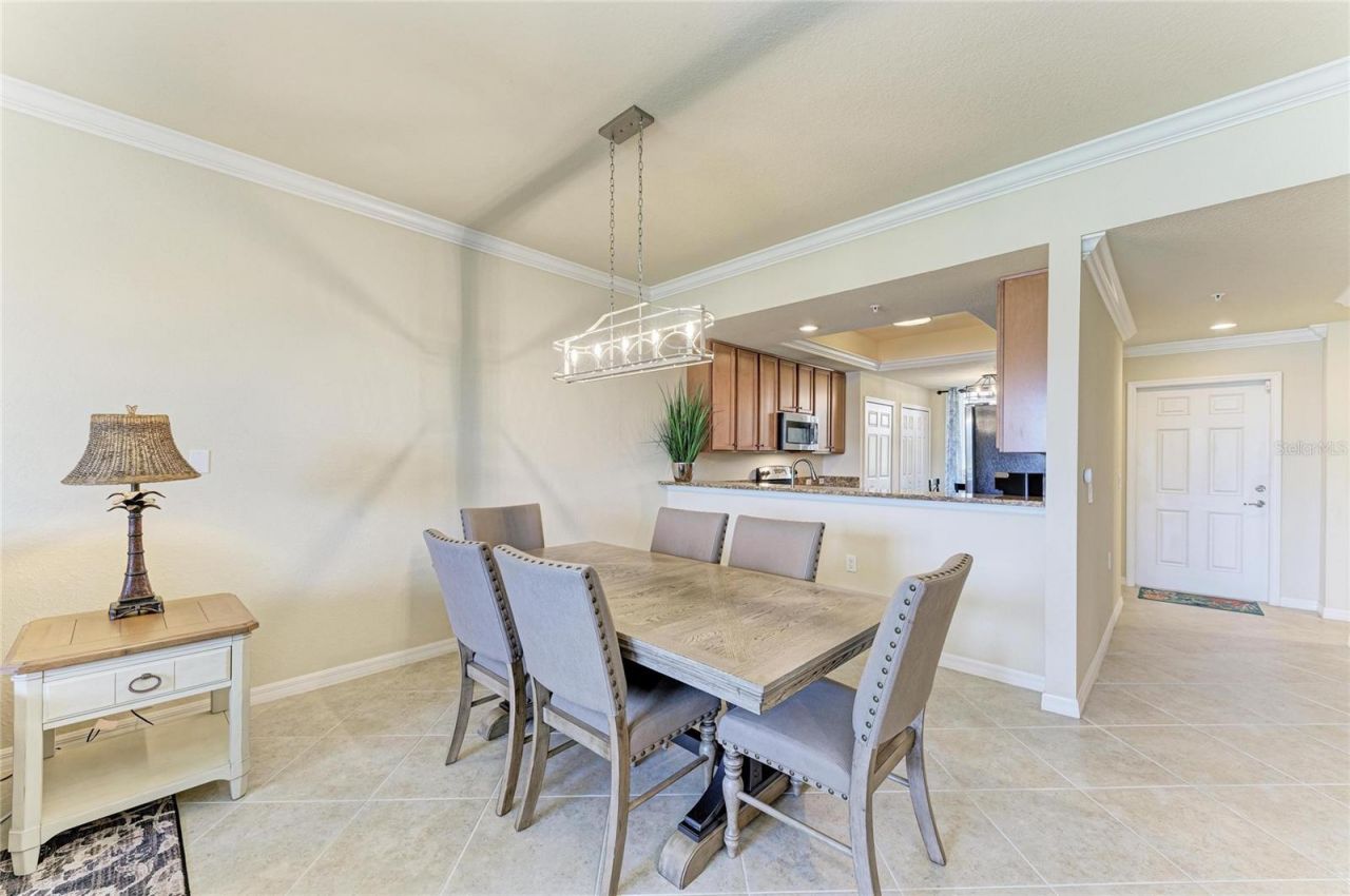 7305 River Hammock Drive, Unit 102, Bradenton, FL 34212 Photo