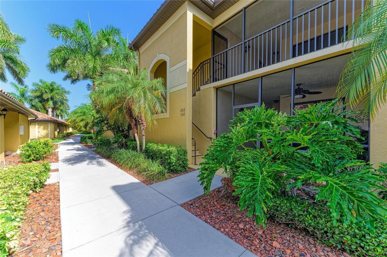 7305 River Hammock Drive, Unit 102, Bradenton, FL 34212 Photo