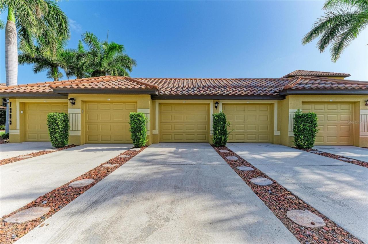 7305 River Hammock Drive, Unit 102, Bradenton, FL 34212 Photo