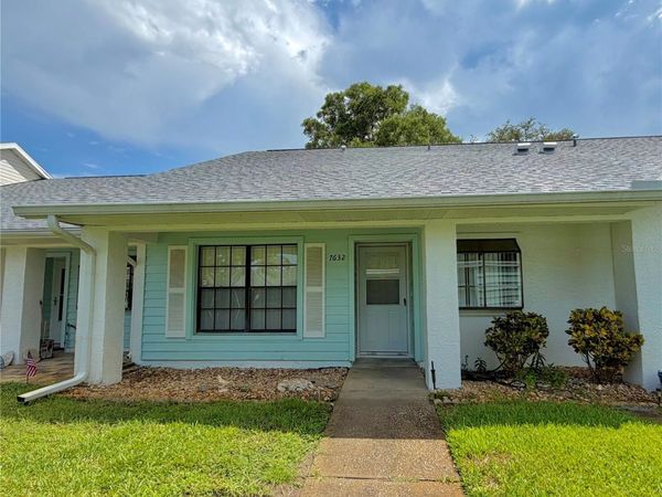 7632 BAYHILL COURT , NEW PORT RICHEY, FL 34654