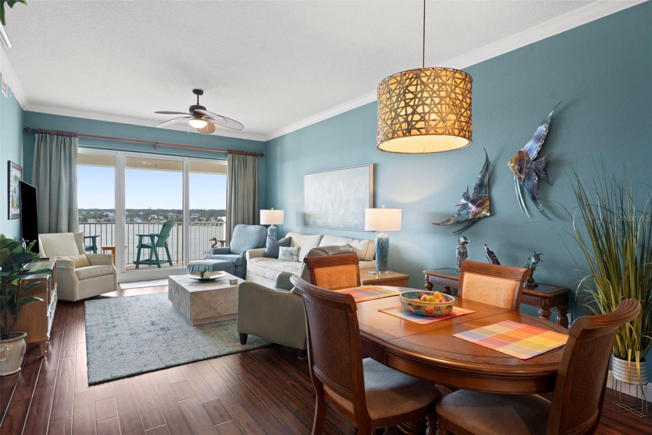 17717 Gulf Boulevard, Unit 604, Redington Shores, FL 33708 Photo