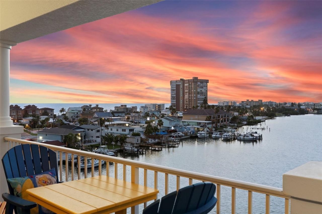 17717 Gulf Boulevard, Unit 604, Redington Shores, FL 33708 Photo