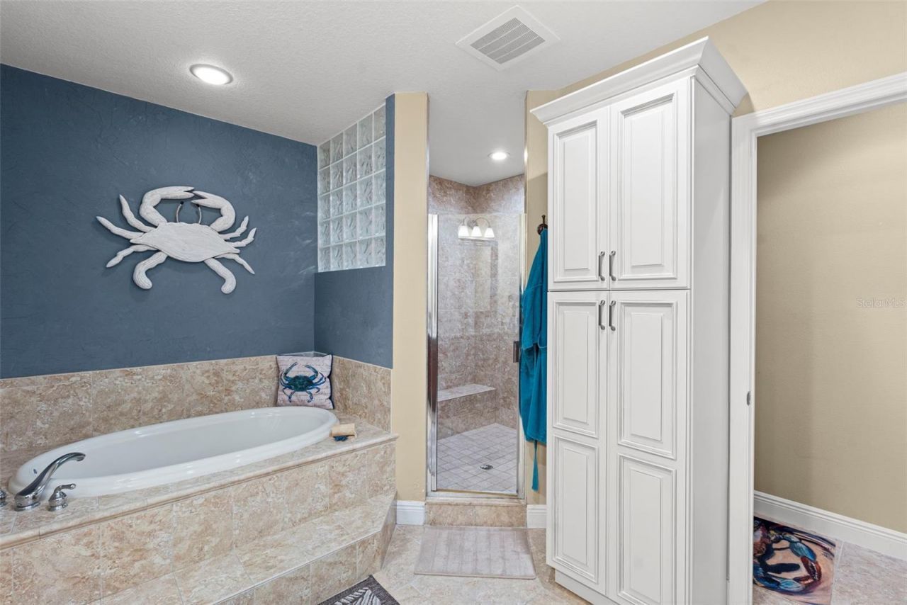 17717 Gulf Boulevard, Unit 604, Redington Shores, FL 33708 Photo