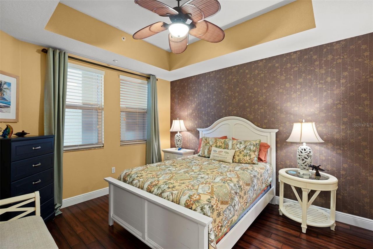 17717 Gulf Boulevard, Unit 604, Redington Shores, FL 33708 Photo