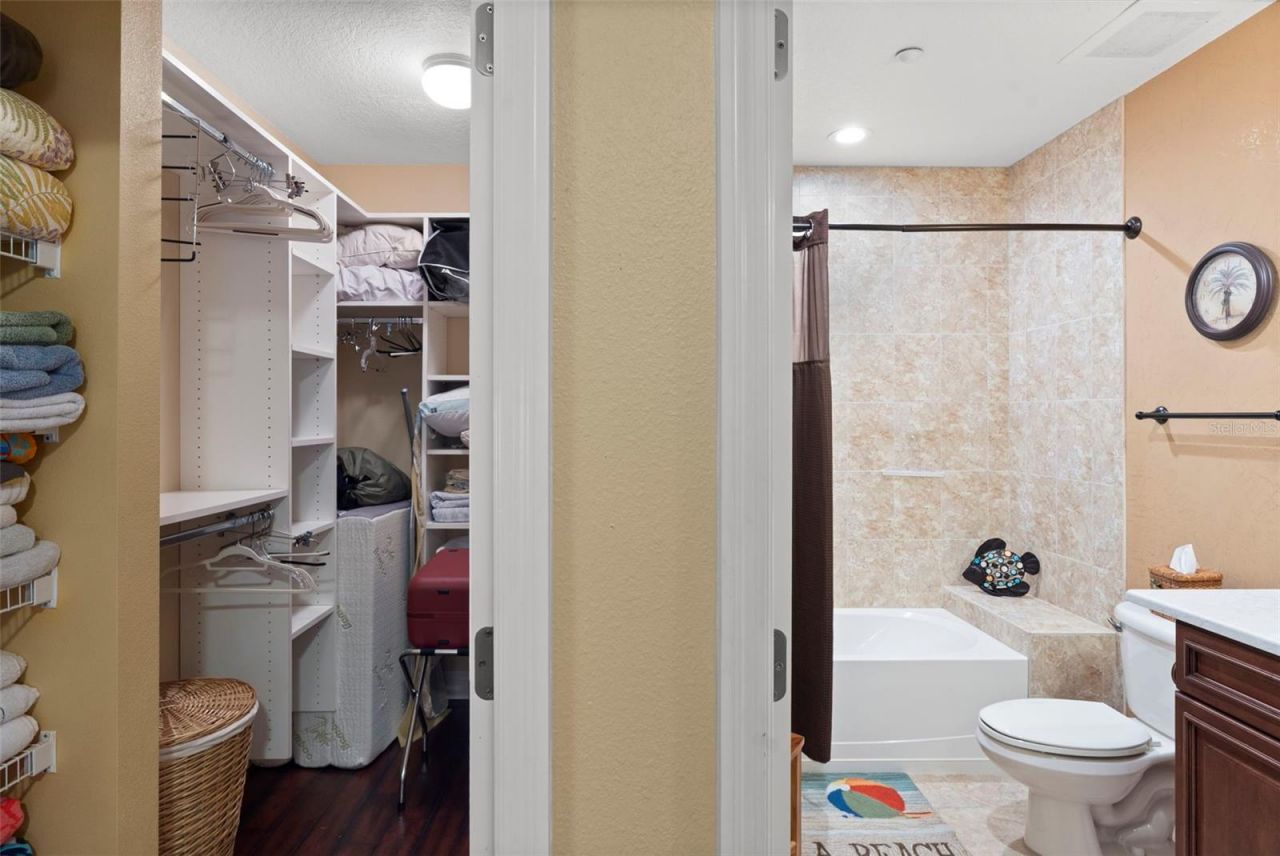 17717 Gulf Boulevard, Unit 604, Redington Shores, FL 33708 Photo