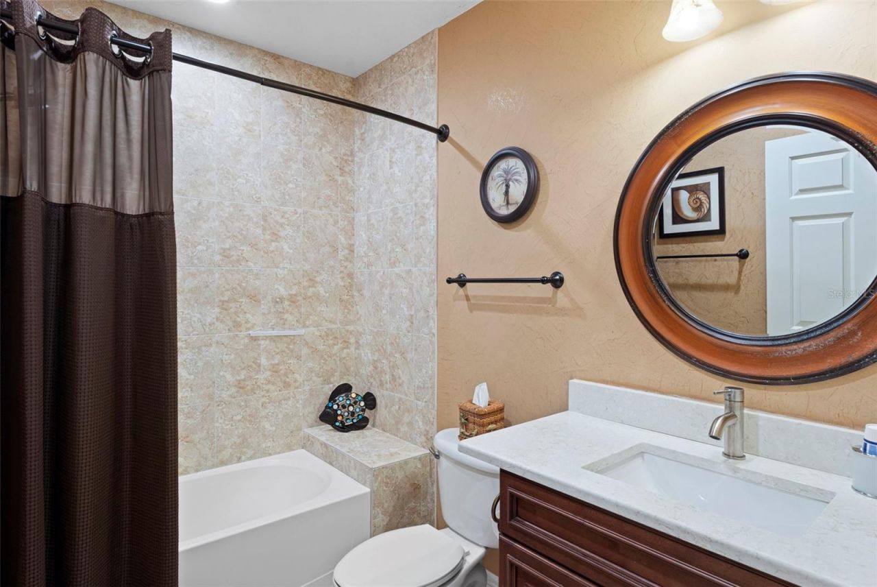 17717 Gulf Boulevard, Unit 604, Redington Shores, FL 33708 Photo