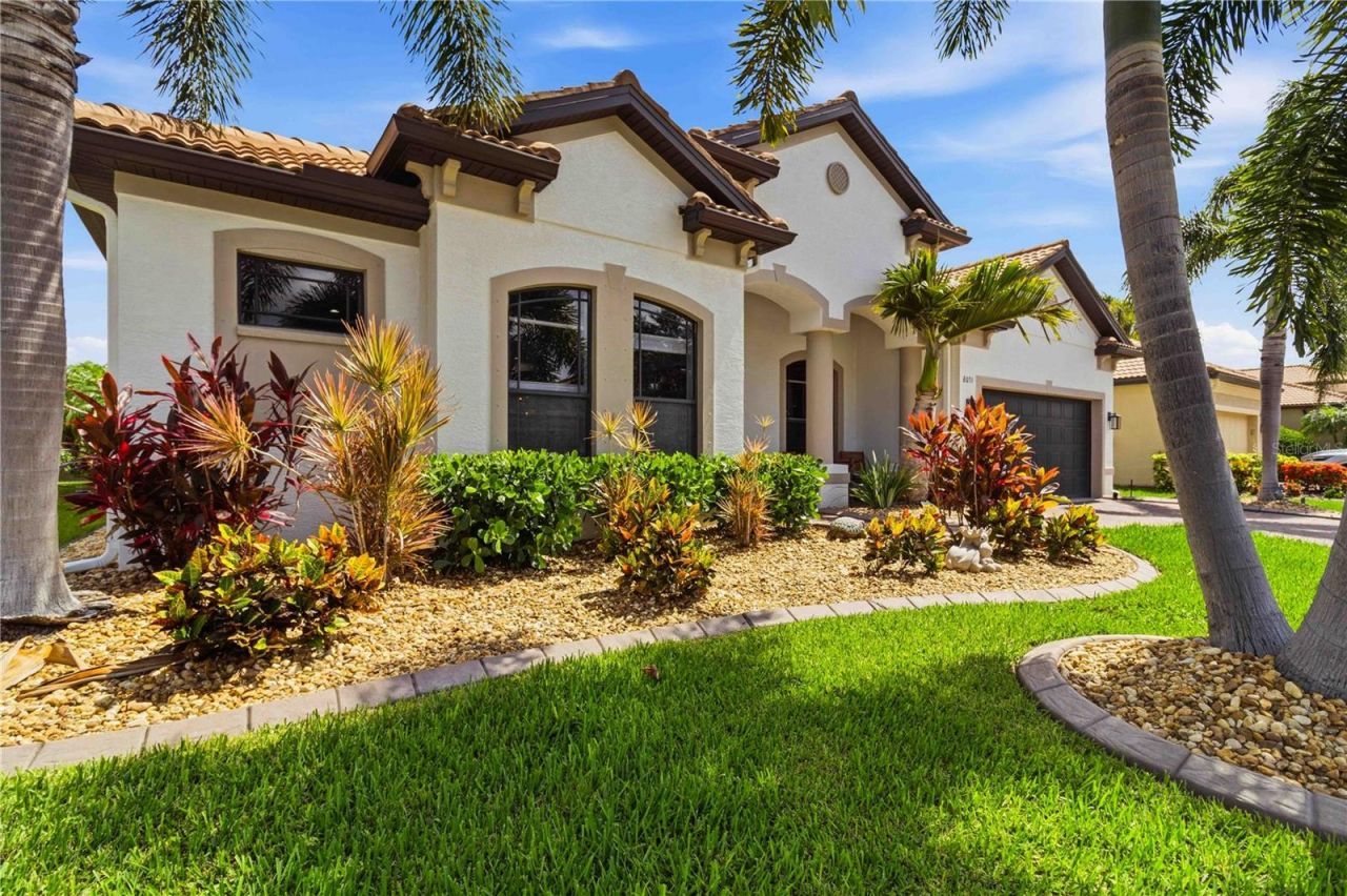 8051 36th Street Circle E, Sarasota, FL 34243 Photo