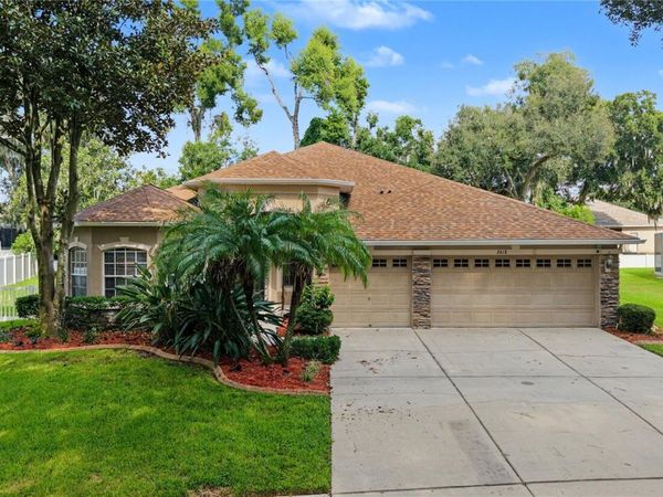 2418 BLUE STONE COURT, VALRICO, FL 33594