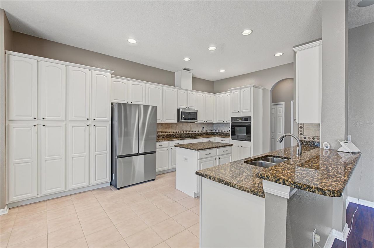 2418 Blue Stone Court, Valrico, FL 33594 Photo