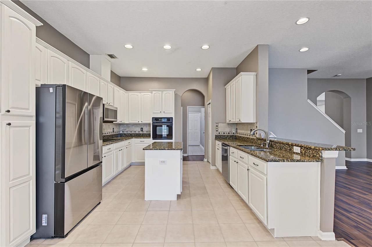 2418 Blue Stone Court, Valrico, FL 33594 Photo