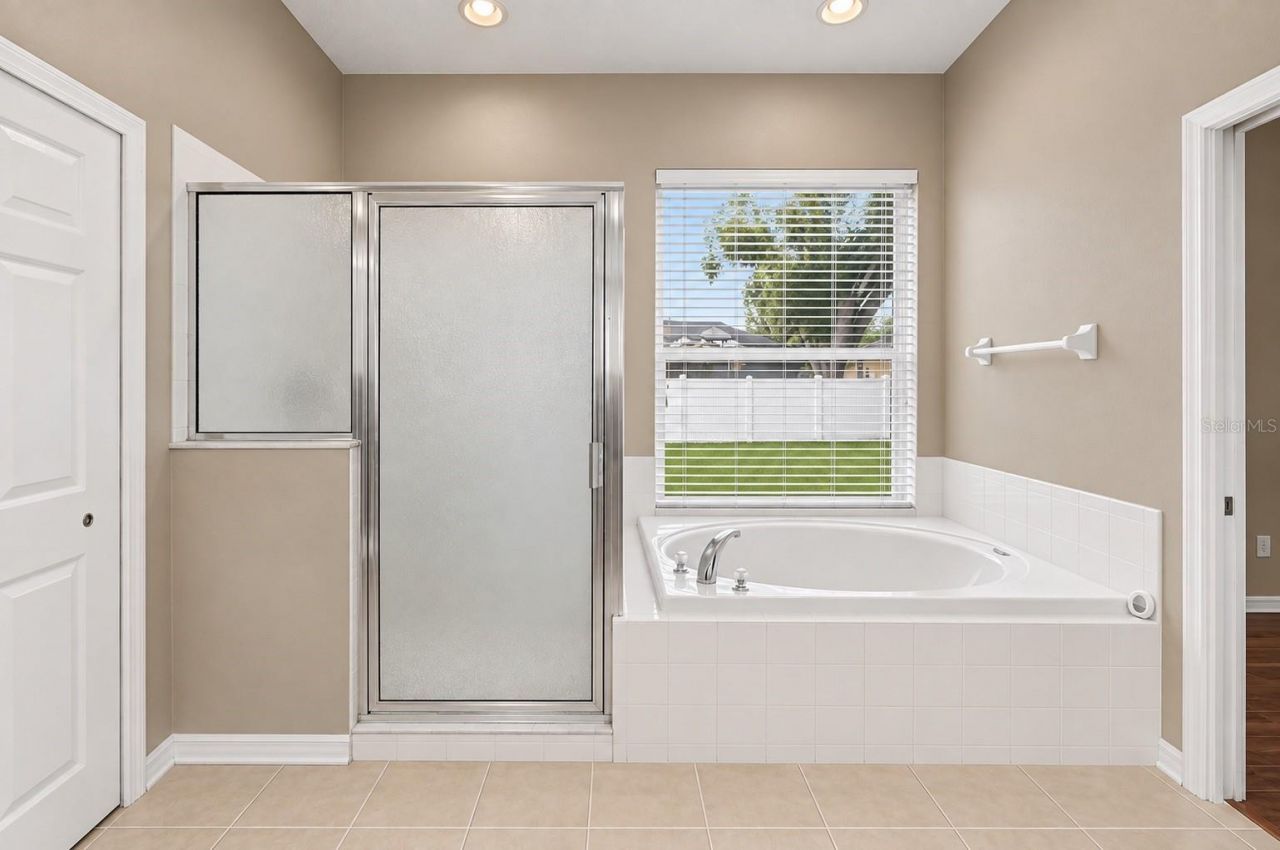 2418 Blue Stone Court, Valrico, FL 33594 Photo
