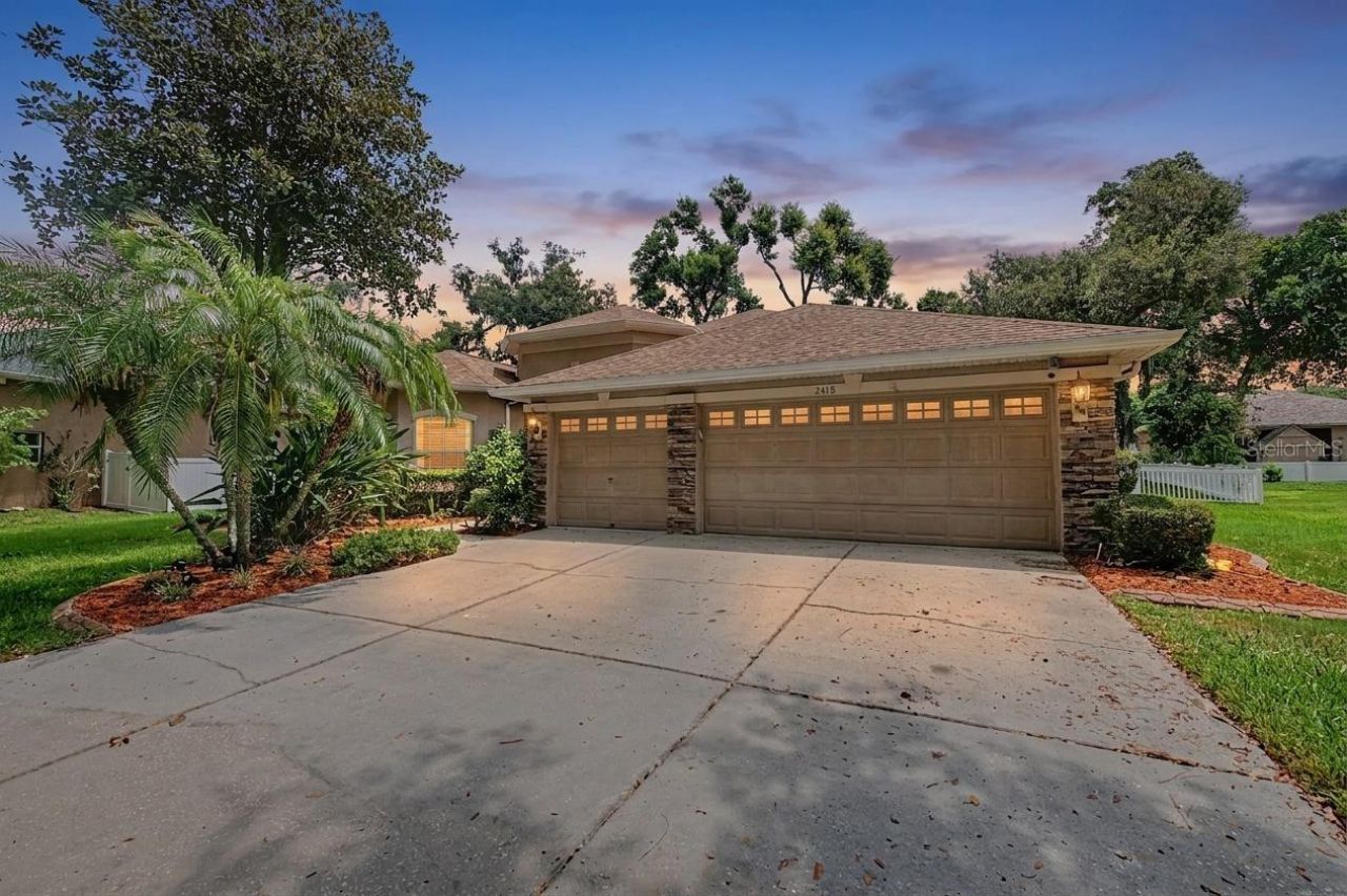 2418 Blue Stone Court, Valrico, FL 33594 Photo