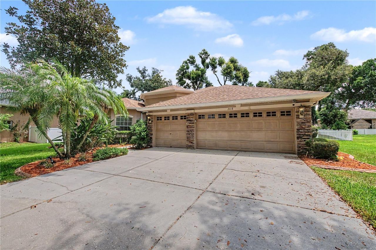 2418 Blue Stone Court, Valrico, FL 33594 Photo